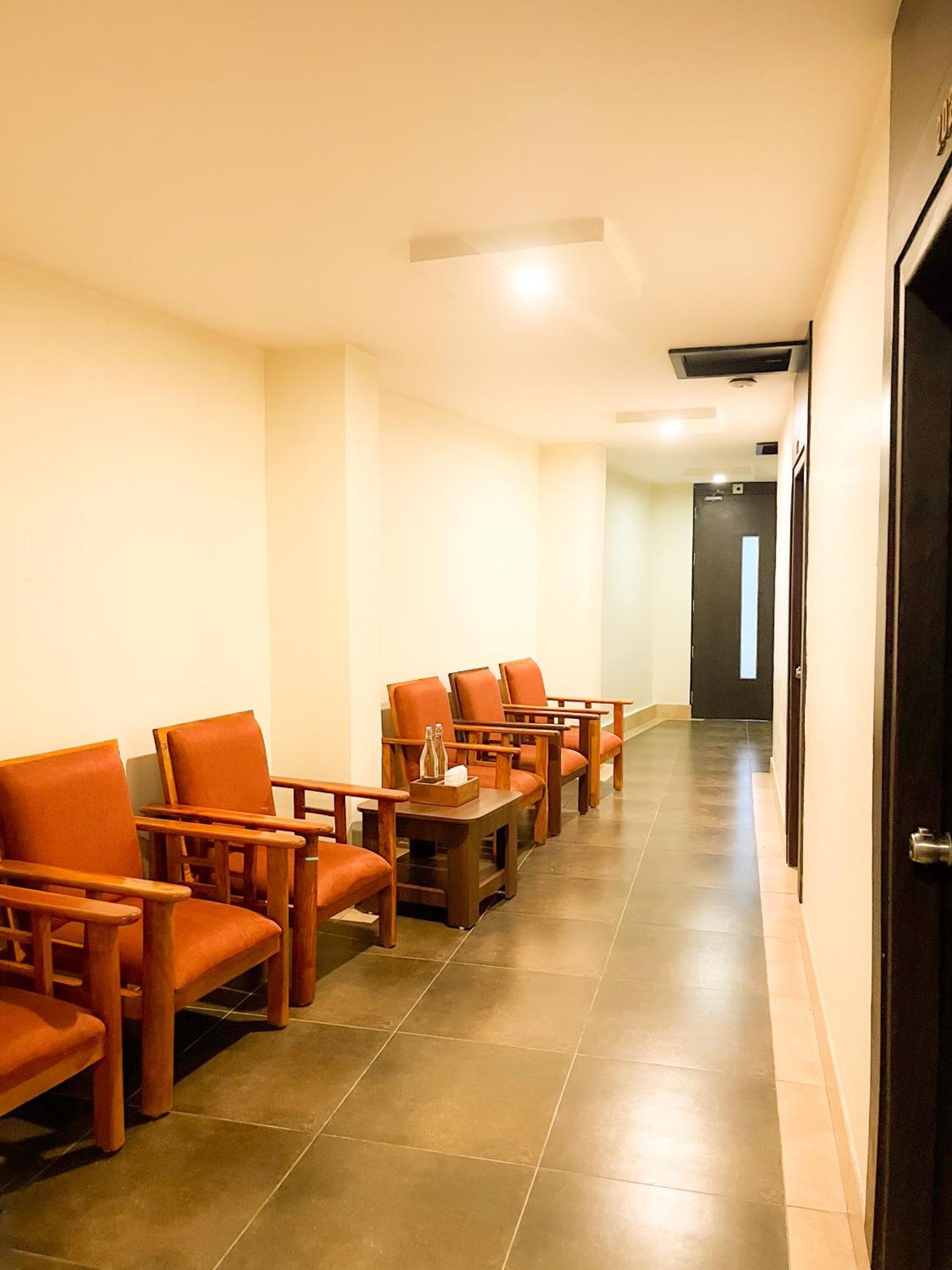 מלון ארודה Shree Residency מראה חיצוני תמונה